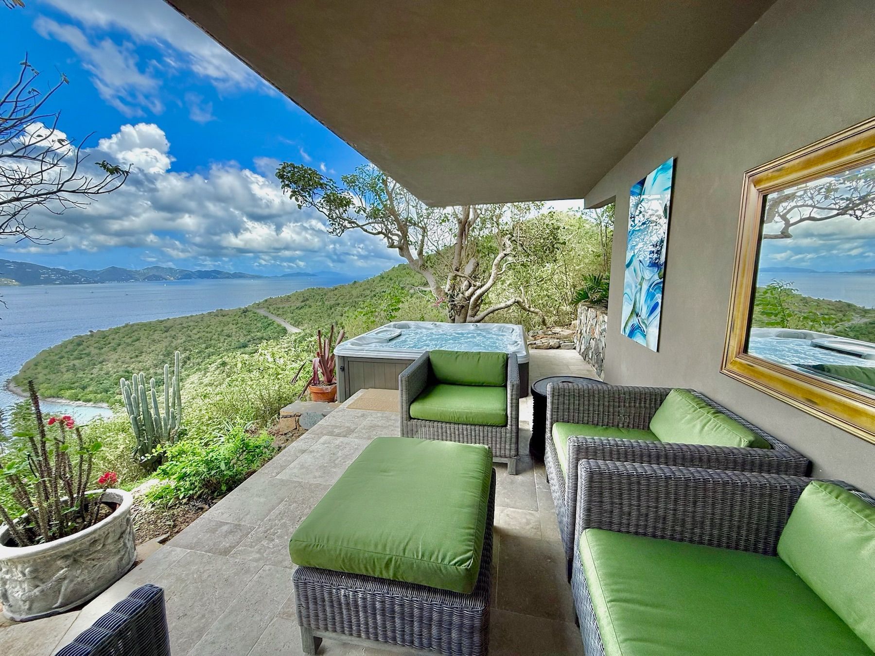 Window To The Sea villa photo.